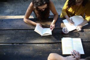 speech language pathology students study together